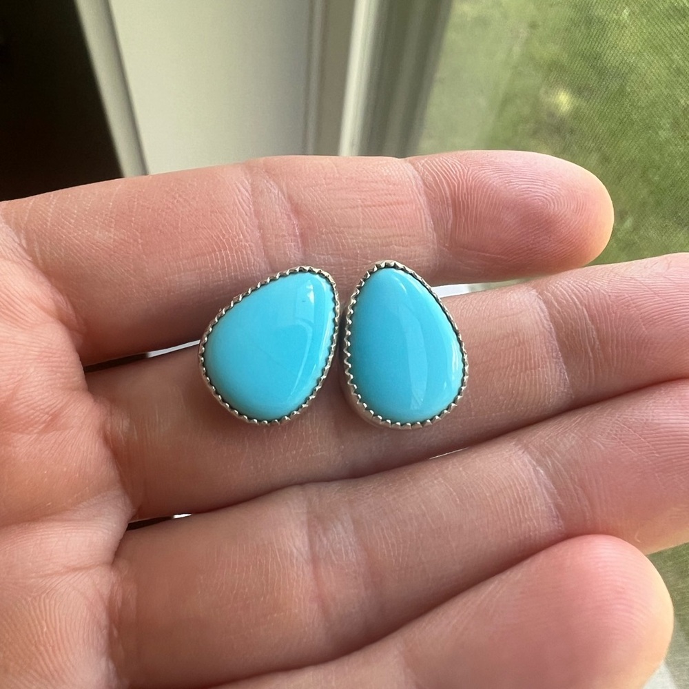 Golden Road Crafted Campitos Turquoise Studs View 2